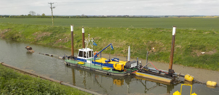 Silt pumping work underway on South Forty Foot Drain